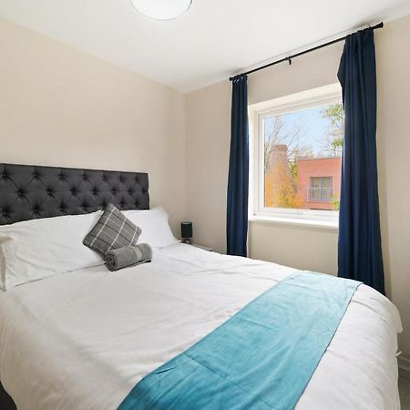 Peaceful 2Br Flat With Historic Bottle Kilns View & Free Parking Located Near City Centre Stoke-on-Trent Exteriér fotografie